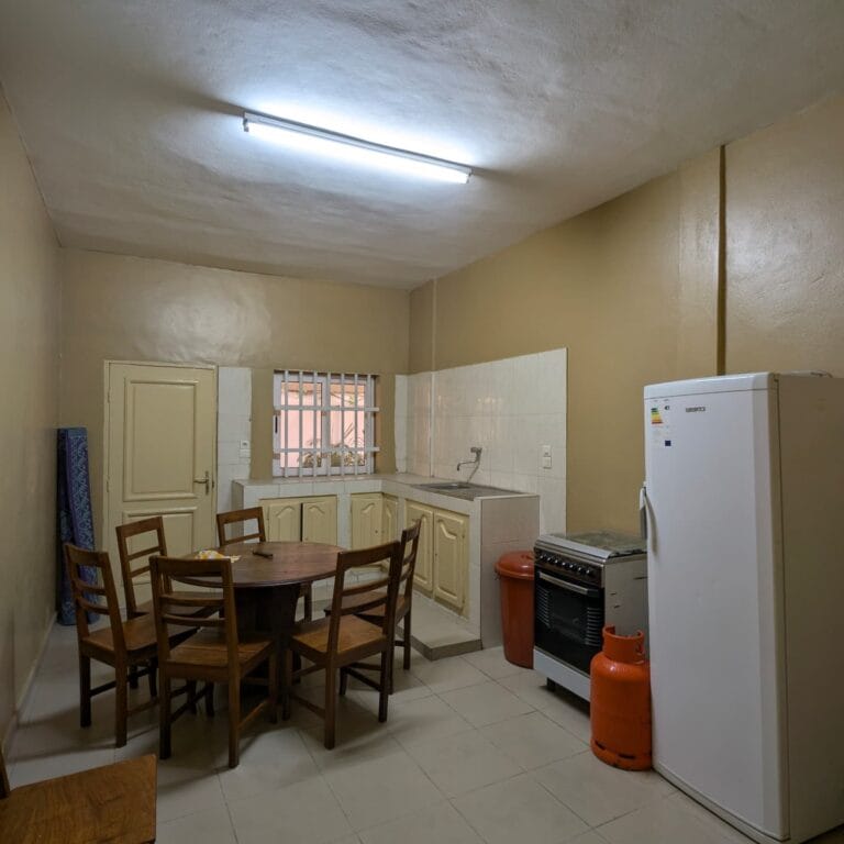 WhatsApp Image 2025-04-06 à 17.20.20_cf82328b