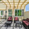 Contrat de Prestation sur Location de la Grande Villa Meublée à Fidjrossè avec une grande Piscine, un Jardin et vue sur la Mer.