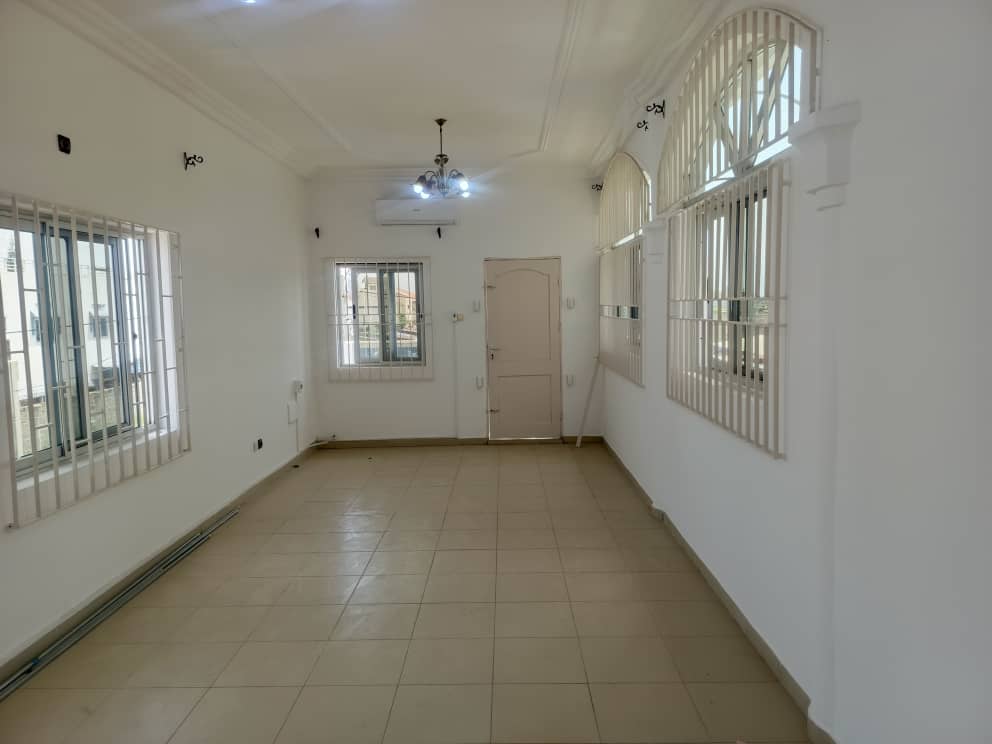 WhatsApp Image 2025-05-22 à 13.32.52_892720ff