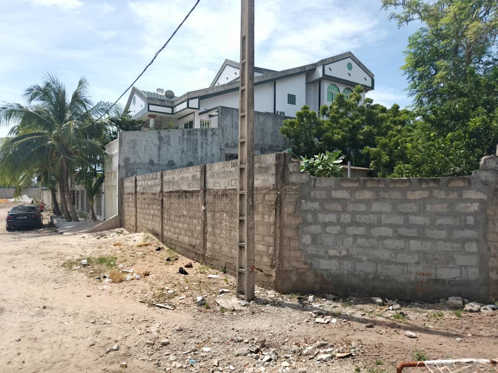 Parcelle à vendre – Fidjrossè Togbin Plage (Zone 3)
