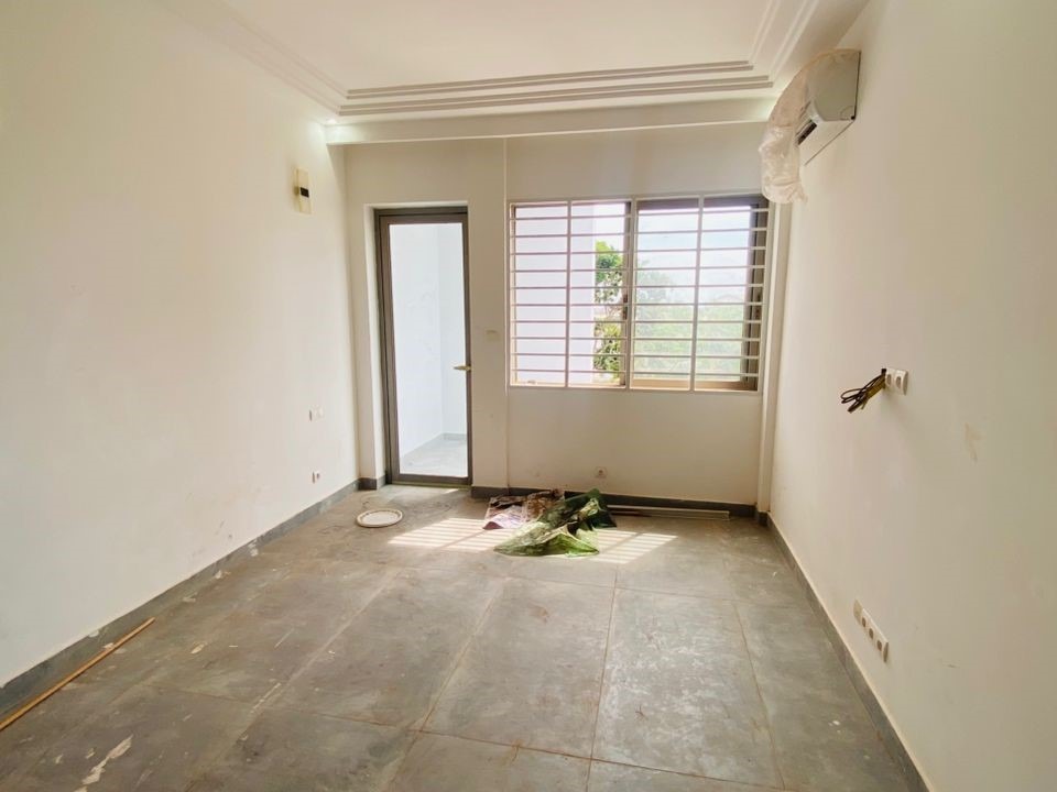 Appartement haie vive 01