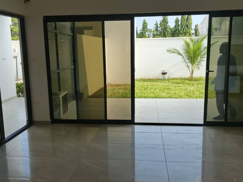 villa appartement 44