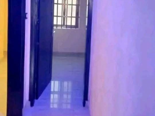 VILLA R+1 AKOGBATO 06