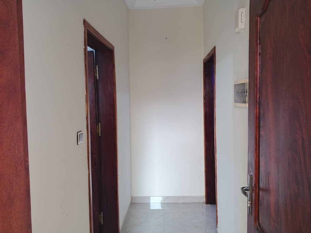 villa meublée avec picine 07