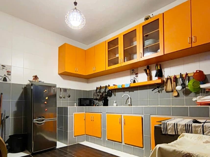 Appartement Meublé Moderne à Cotonou Fidjrossè, idéal pour voyageurs