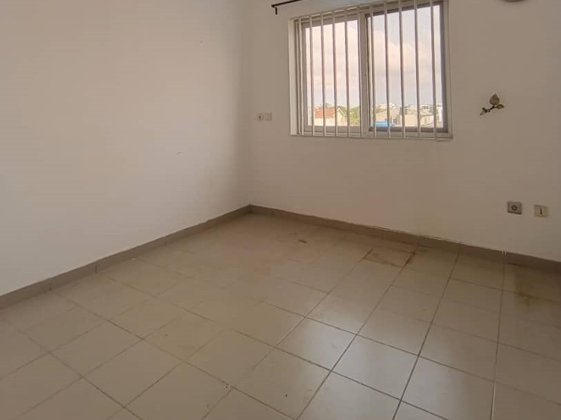 WhatsApp Image 2025-12-17 at 17.01.57