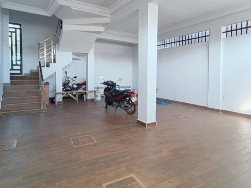 WhatsApp Image 2025-12-18 at 18.22.35 - Copie