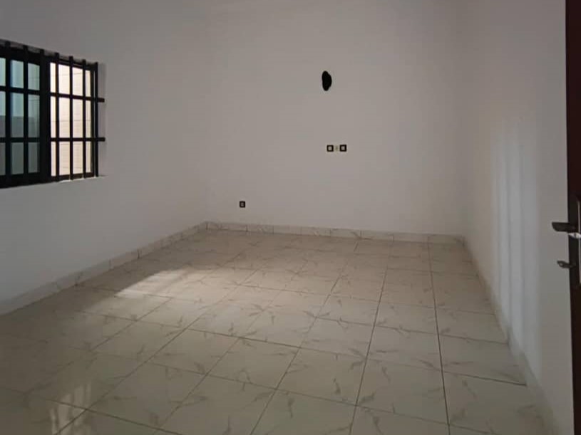 WhatsApp Image 2025-12-19 at 18.20.07 (1)