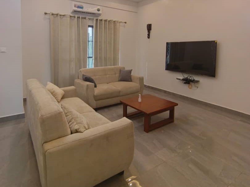 WhatsApp Image 2025-12-24 at 14.25.56 (1) - Copie