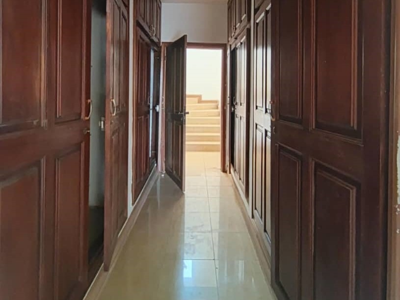 WhatsApp Image 2025-12-27 at 09.59.51 (1)