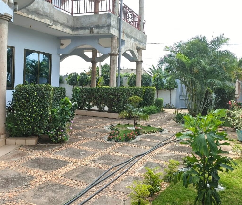 Immeuble Climatisé à Abomey-Calavi , Maria Gléta