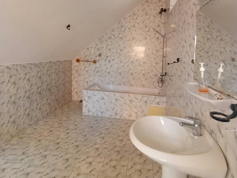 WhatsApp Image 2026-02-19 at 09.54.44